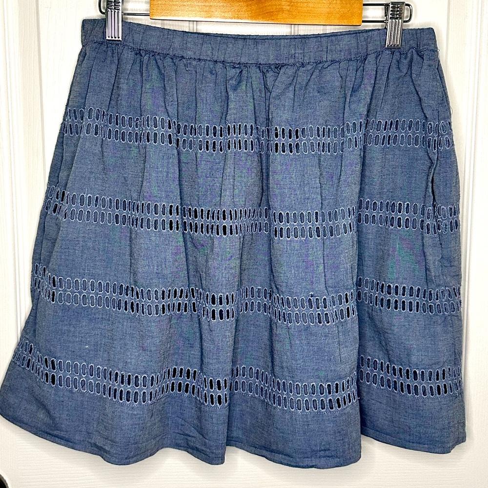 EUC Gap Chambray A-line Skirt - Large